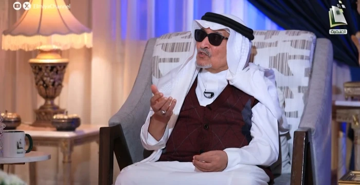 [ZH] 在视频中......贾比尔·卡塔尼 (Jaber Al-Qahtani) 揭示了治疗体内积液（例如腿和脚）的天然配方
