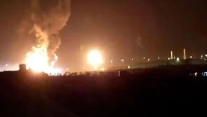 الخارجية القطرية: الاستهداف الإيراني الغاشم لمدينة رأس لفان الصناعية تسبب في حرائق أدت لأضرار جسيمة main