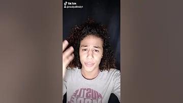 [HI] लड़का लड़की को पीटता है क्योंकि...यह पीढ़ी बकवास और भगवान है ????
