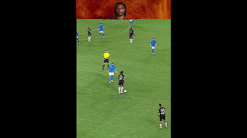 [EN] Mr Nonchalant ???? #football #shortsviral #olise