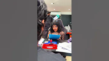 [ZH] 这看起来像我吗？ ???? #shortvideo #funny #srilanka #art #artist