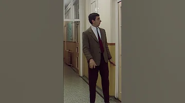 [ZH] 憨豆先生的实验出了严重错误！ #classicmrbean #britishcomedy #classicbean #shorts