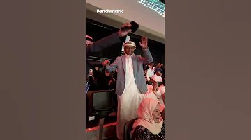 [EN] Hadrami art fans and their awesome interaction with the orchestra ???????? #Hadrami_Orchestra #Punch_Mark