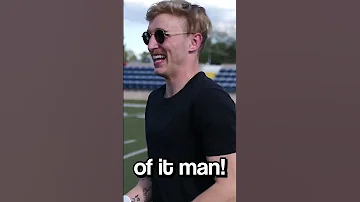 [EN] trying to catch the FASTEST football ever thrown