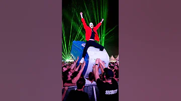 When the crowd decides the toilet is flying #festival #insane