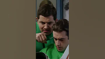 Bean is Pretending to Cut Hair #classicmrbean #britishcomedy #classicbean #shorts