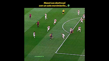 Messi destruyó toda la defensa con un movimiento???????? #messi #shorts #football