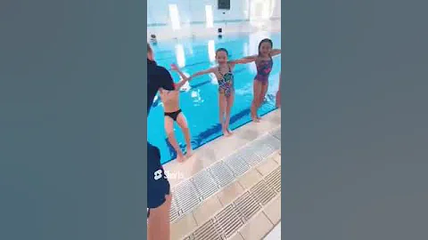 [ZH] #loop #challenge on our way #ahmedrizks #swimmingcoach #swimming #training #funny #explore #swimming