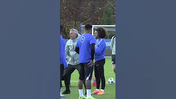 [EN] New but strange training for Chelsea players ????#hayterstvarabic