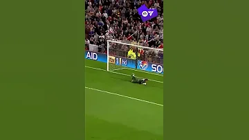 Woody Harrelson won a football match ????