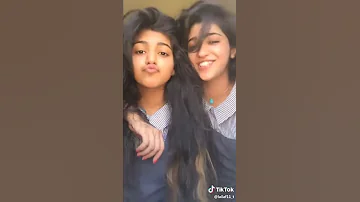 [EN] Girls dancing to the song “Yalmazyoun and How Are You Going Crazy” ????