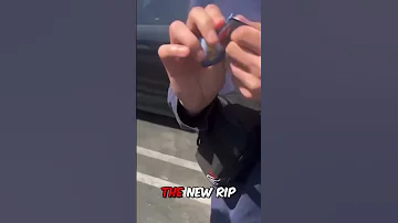 [EN] A Chinese Pokemon scammer tries to sell fake PSA 10 Pokemon cards to Americans, but gets caught.
