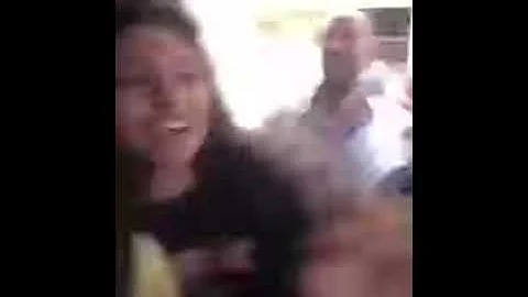 الواد دا مشكلة خش اتفرج و قول رايك فى