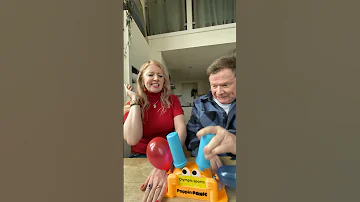 [ZH] 你可以看出爸爸很有竞争力#partygame #friends #funny