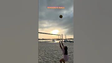 [ZH] 2 次跳跃，击球???????????? #volleyball #ballsports #haikyuu #sports #beach