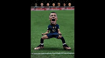 [EN] The World’s Smallest GOAT's! ???? ???? #football #shorts