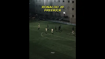 [ZH] 罗纳尔多 JR 任意球????#cristianoronaldo #ronaldojr #alnassr #portugal #freekick #edit #football