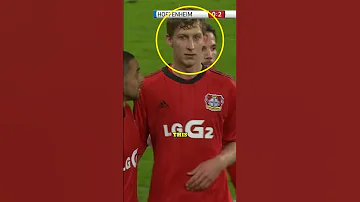 [ZH] 他试图摆脱幽灵目标⚽????#shorts #football