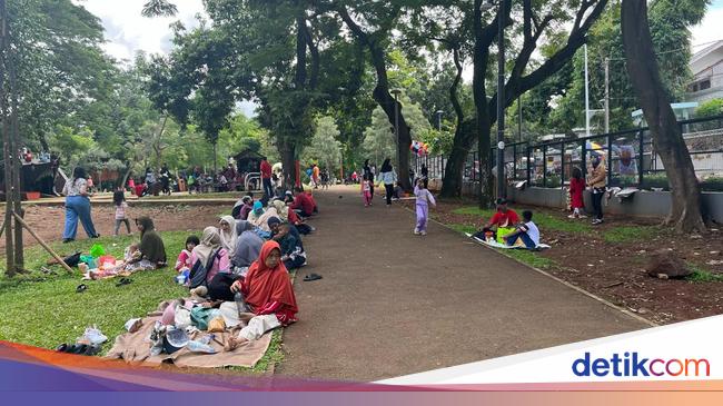 Holiday to Tebet Eco Park, Depok residents are surprised Jakarta breath: Strange can be so
