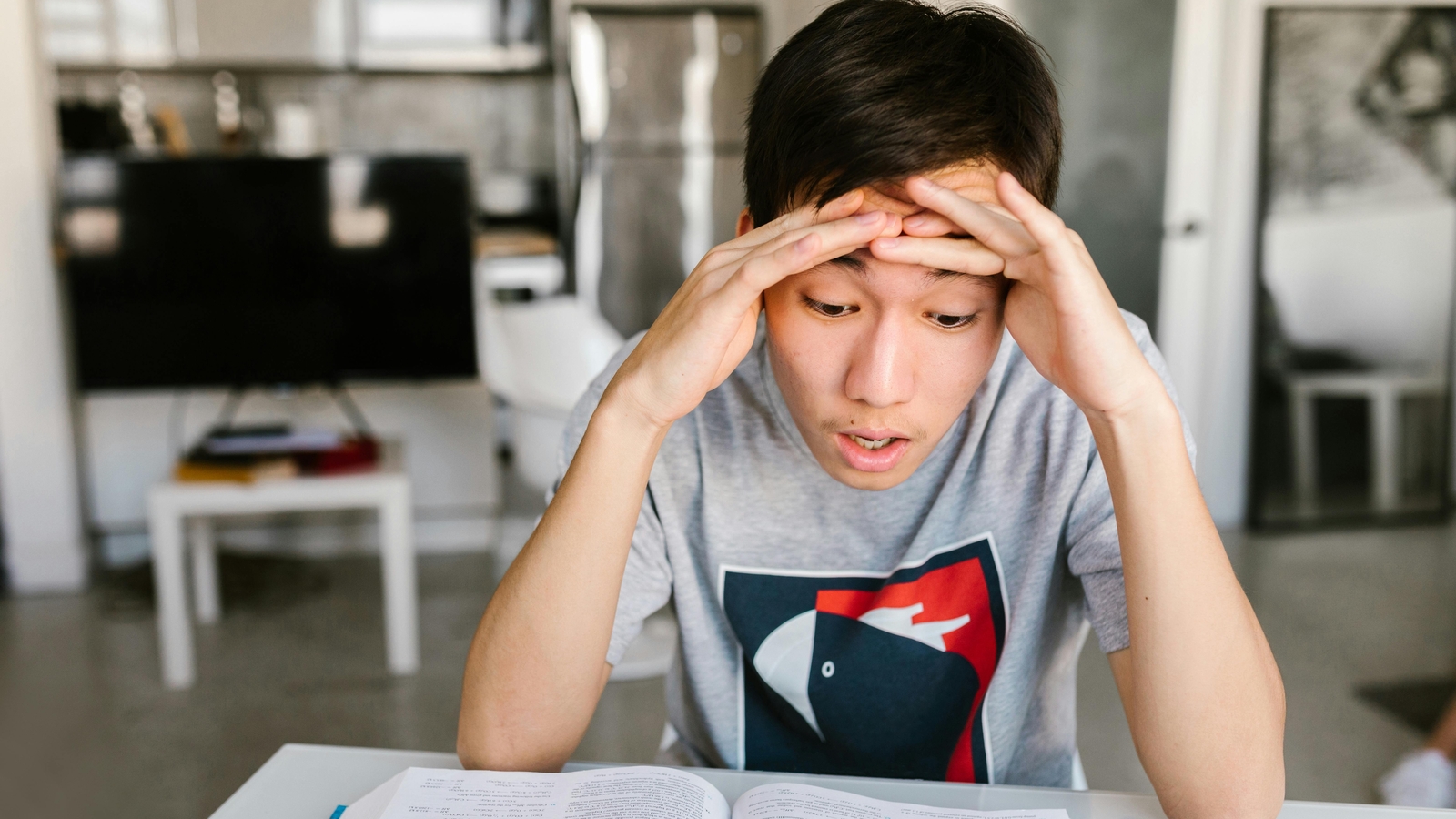 Exam around the corner? Practice these 5 exercises to correct posture and manage stress