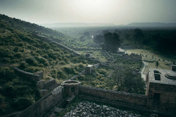 This fort of Rajasthan hides many ghost secrets under the guise of natural beauty, even today turns the Prince’s soul into the fort