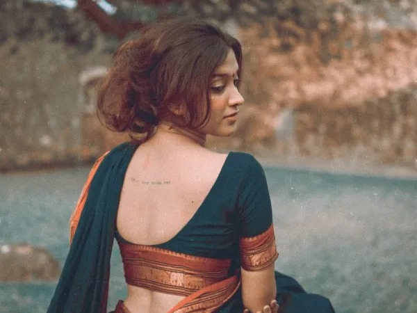 Wear these 7 backless blouses with cotton saree