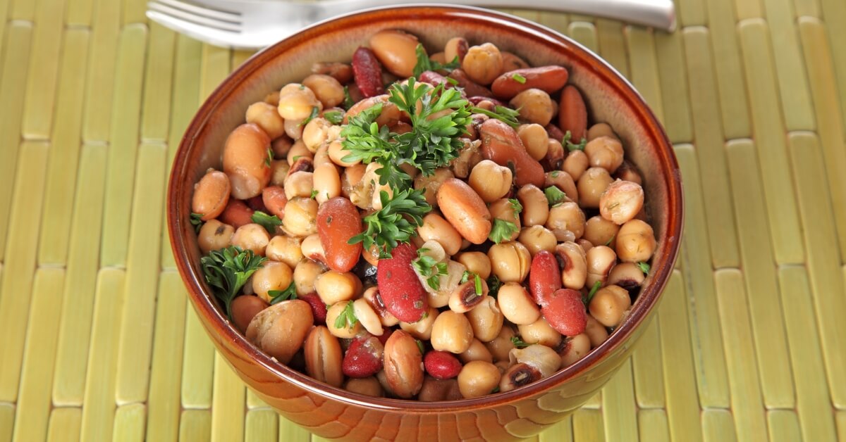Bean salad and chickpea – web medicine