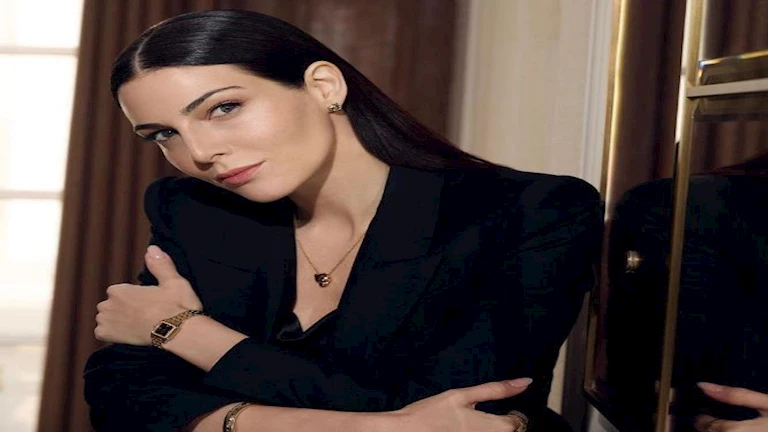 10 dresses for Razan Jamal sparked interaction … and a fashion critic commenting: “Basta – ryan