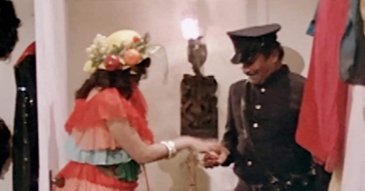 Heroine gave a mouthful fee, clothes bought from Chor Bazaar for hero, Rajesh Khanna-Amitabh Bachchan rejected