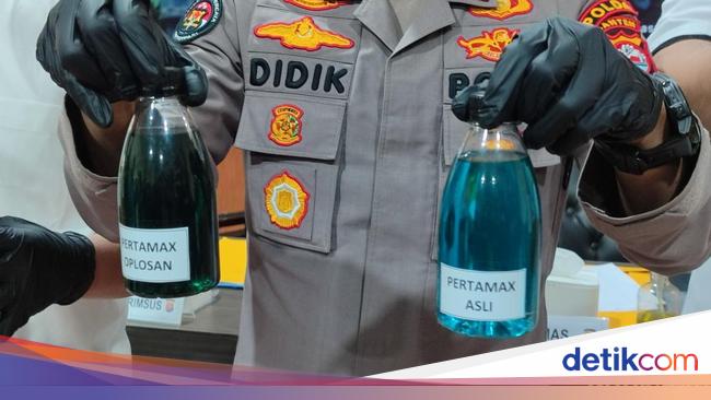 The appearance of the pertamax solan sells at the Serang gas station