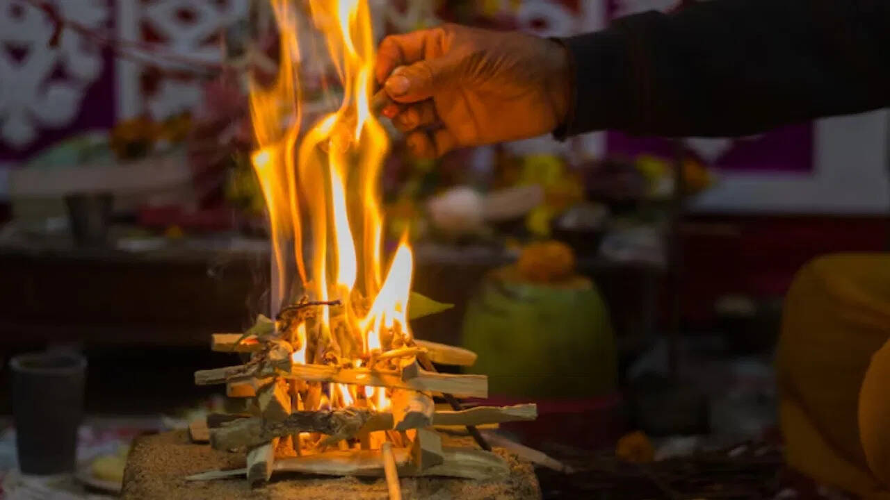 Will it rain by performing a yajna? Scientist has reached Ujjain Temple will get answers from research