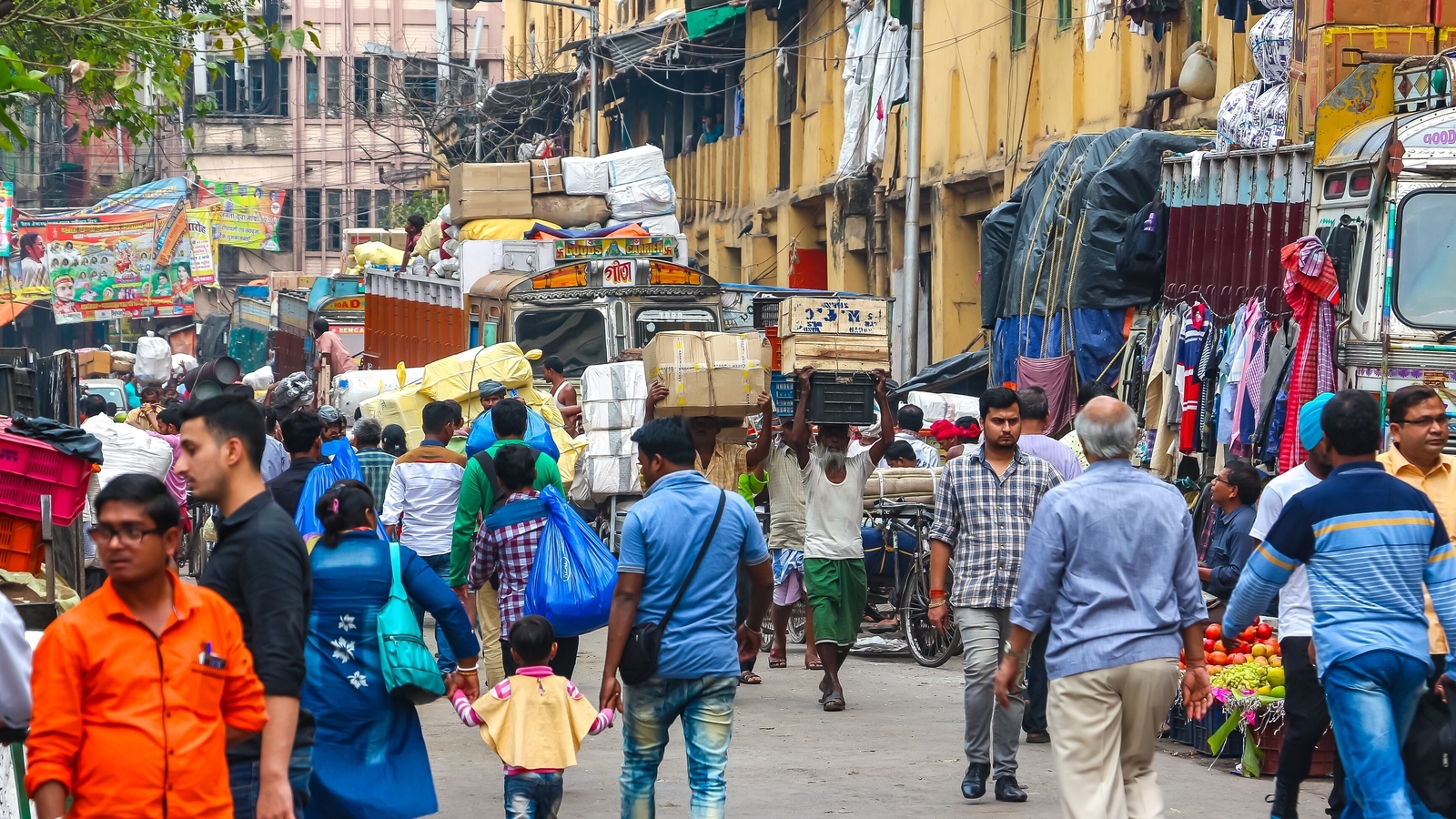 Up: Quick trailer cuts out the newlywed couple in Mau, the residents express their concerns about traffic safety
