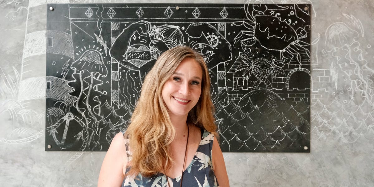 in-thailand,-i-feel-much-less-stress-to-be-a-very-highest-mother