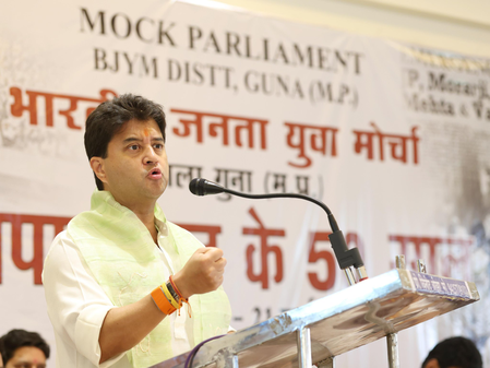Congress to discredit the country and the state: Jyotiraditya Scindia
