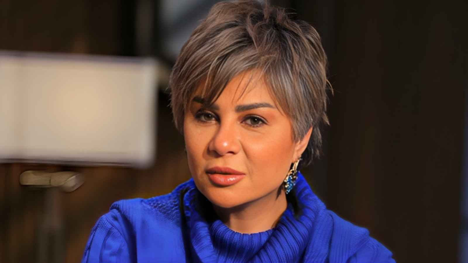 مفيدة-شيحة-تقدّم-العريس-لابنتها-في-ليلة-زفافها-(فيديو)