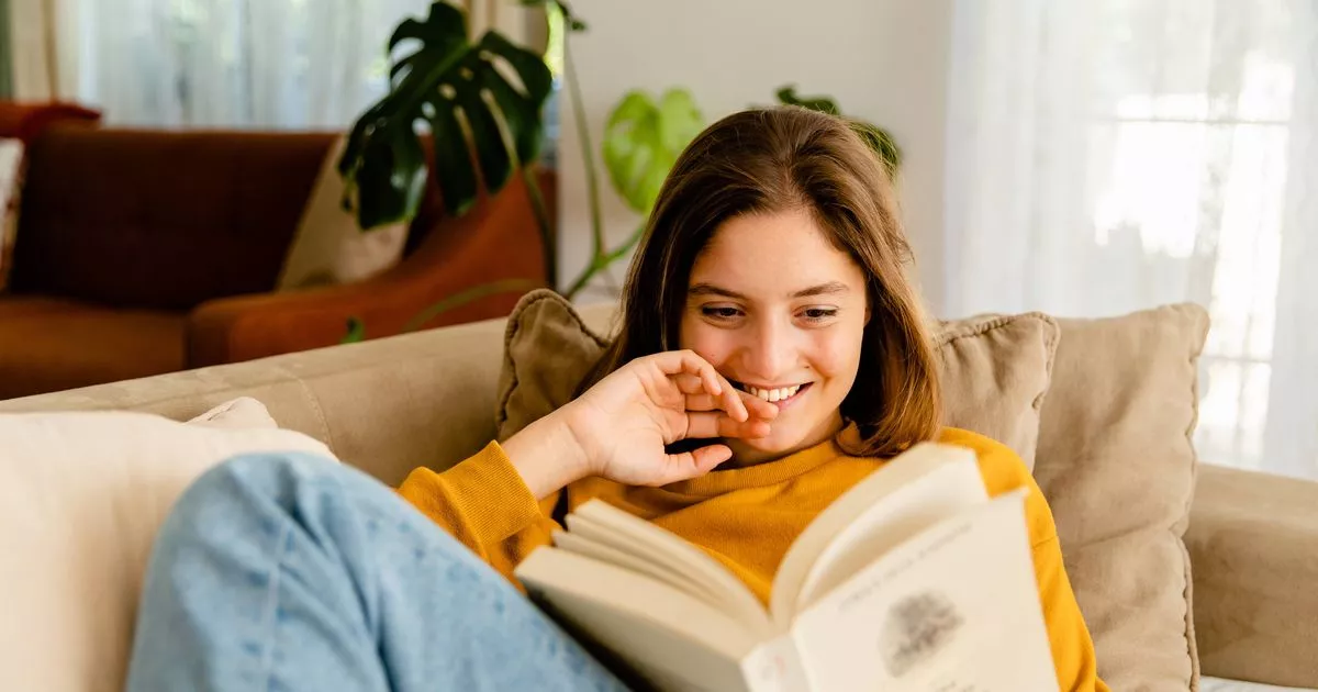 author-shares-the-5-books-you-‘need’-to-add-to-your-summer-season-checklist