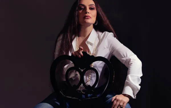 شريهان تنشر صورة جديدة لابنتها تالية القرآن: كأنك توأم روحي