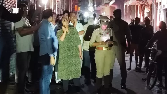 Raining destruction in Ghaziabad: Factory’s balcony fell, five injured; Rescue operations continue – NCR Ghaziabad News Factory Balcony Collapse injured five in Sahibabad