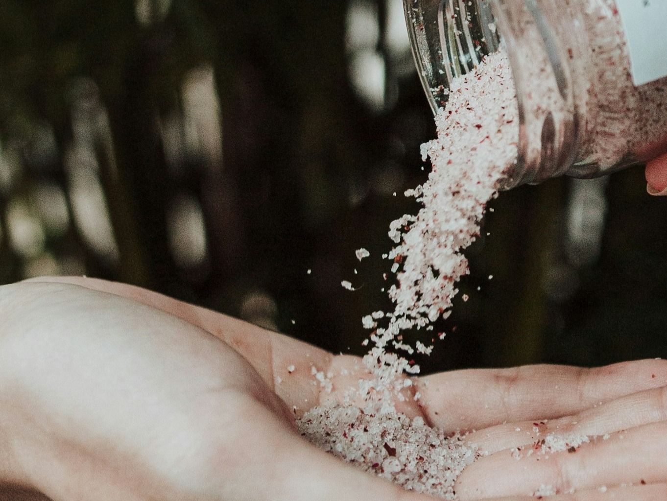 Make 7 types of homemade scrub at home