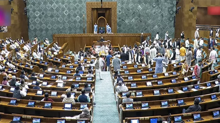 Parliament: Opposition’s Sir and Trump’s riot about the issue of tariff, both houses of parliament – created opposition Ruckus on the issue of Sir and Trump Tarif in Parliament in Parliament