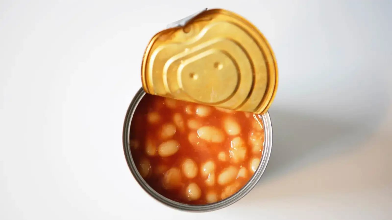 هل تعتبر الفاصوليا المعلبة خيارًا آمنًا للصحة؟