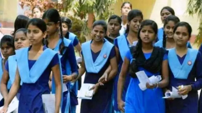 Child attendance will be made three times a day in Bihar government schools … Guru Ji will show Android tablets to face -Bihar News Latest: Bihar CM Nitish Kumar Govt Big decision on students 3 times attendance with Faces Recognition Android Tablets in