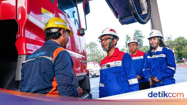 Pertamina Director Monitor directly distributed from BBM after Jember