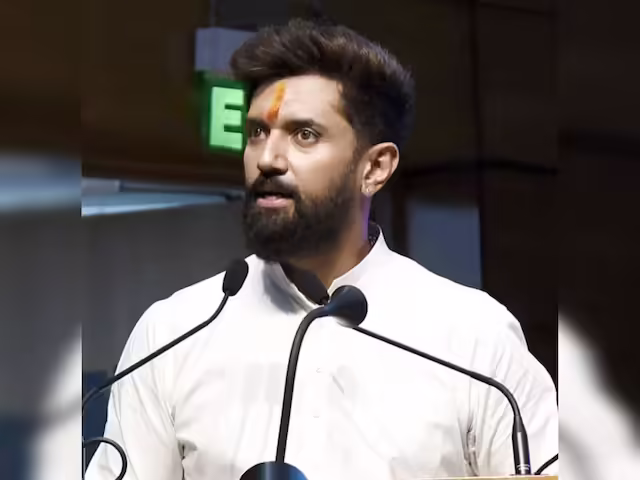 Bihar News: A great shock to Hanuman of the Premier Modi before Bihar election, 38 LJPR leaders thank Collective