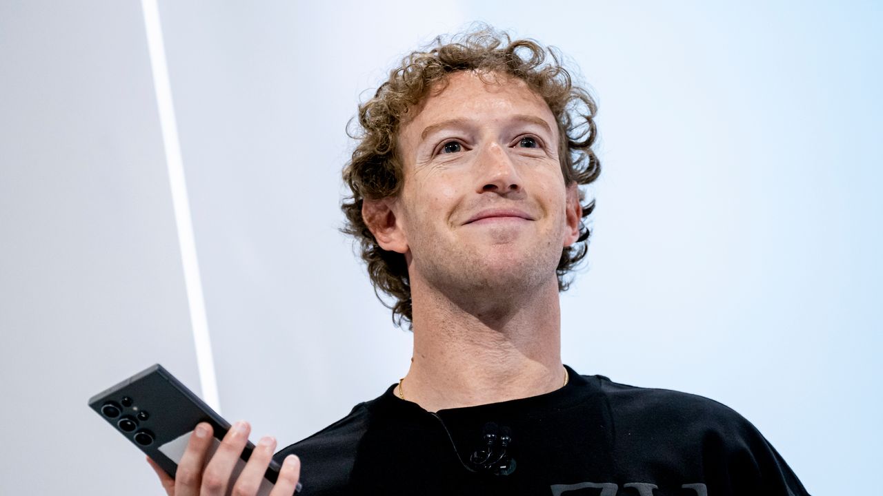 Mark Zuckerberg Ouns 11 Palo Alto Homes – What’s it really like to be his Neighbor? – ryan