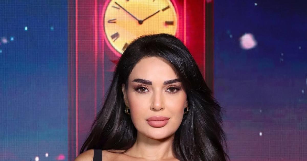 سيرين-عبد-النور-بفستان-أسود-ميدي-من-إليزابيتا-فرانكي