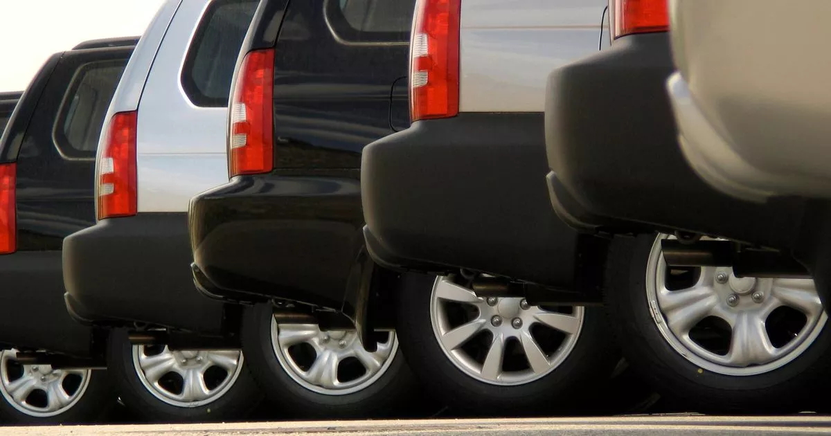 demand-recent-parking-rules-to-be-urgently-equipped-for-suv-and-4×4-drivers