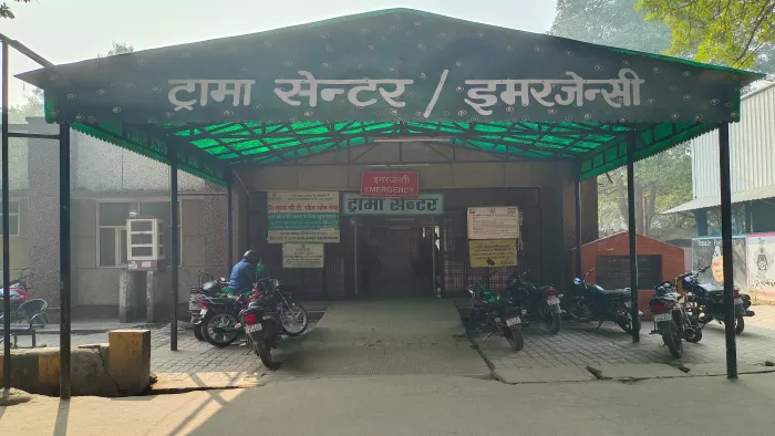 Despite a budget of 100 crores in Ghaziabad, ICU is not for women, life after childbirth – NCR Ghaziabad News ICU deficiency is at risk for women after childbirth.