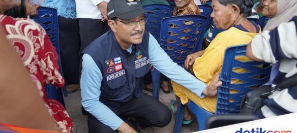 Kemensos Salurkan Bantuan ke Penyandang Disabilitas Korban Banjir Sibolga