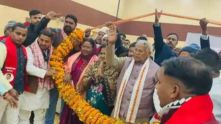 Bihar: Jitan Ram Manjhi has asked for Rajya Sabha seat for his party